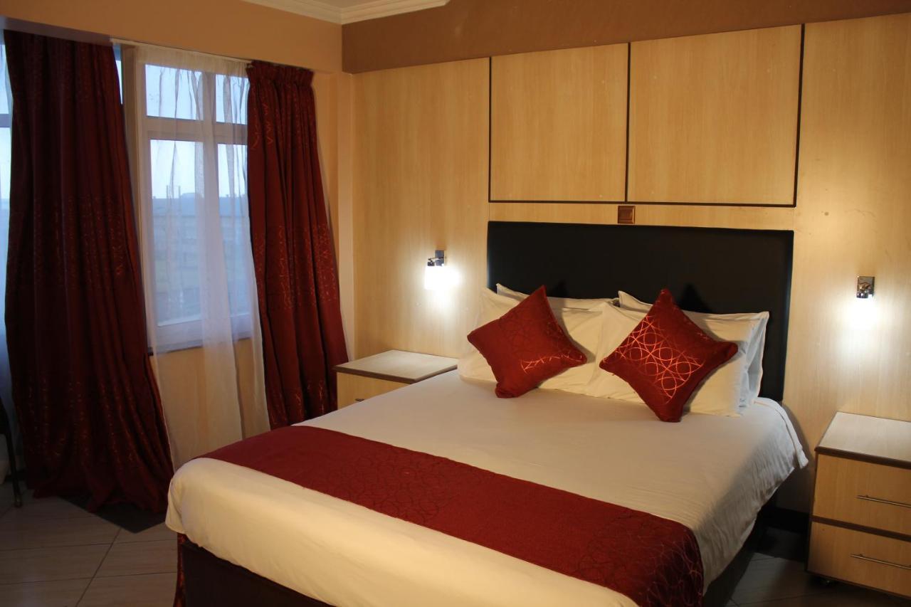 Airport Landing Hotel Nairobi Bagian luar foto