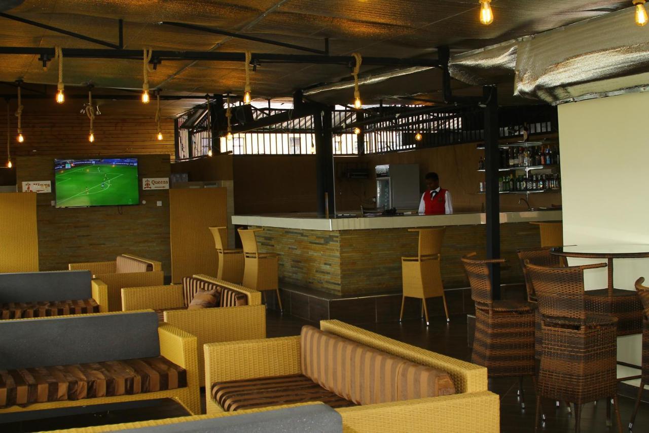 Airport Landing Hotel Nairobi Bagian luar foto