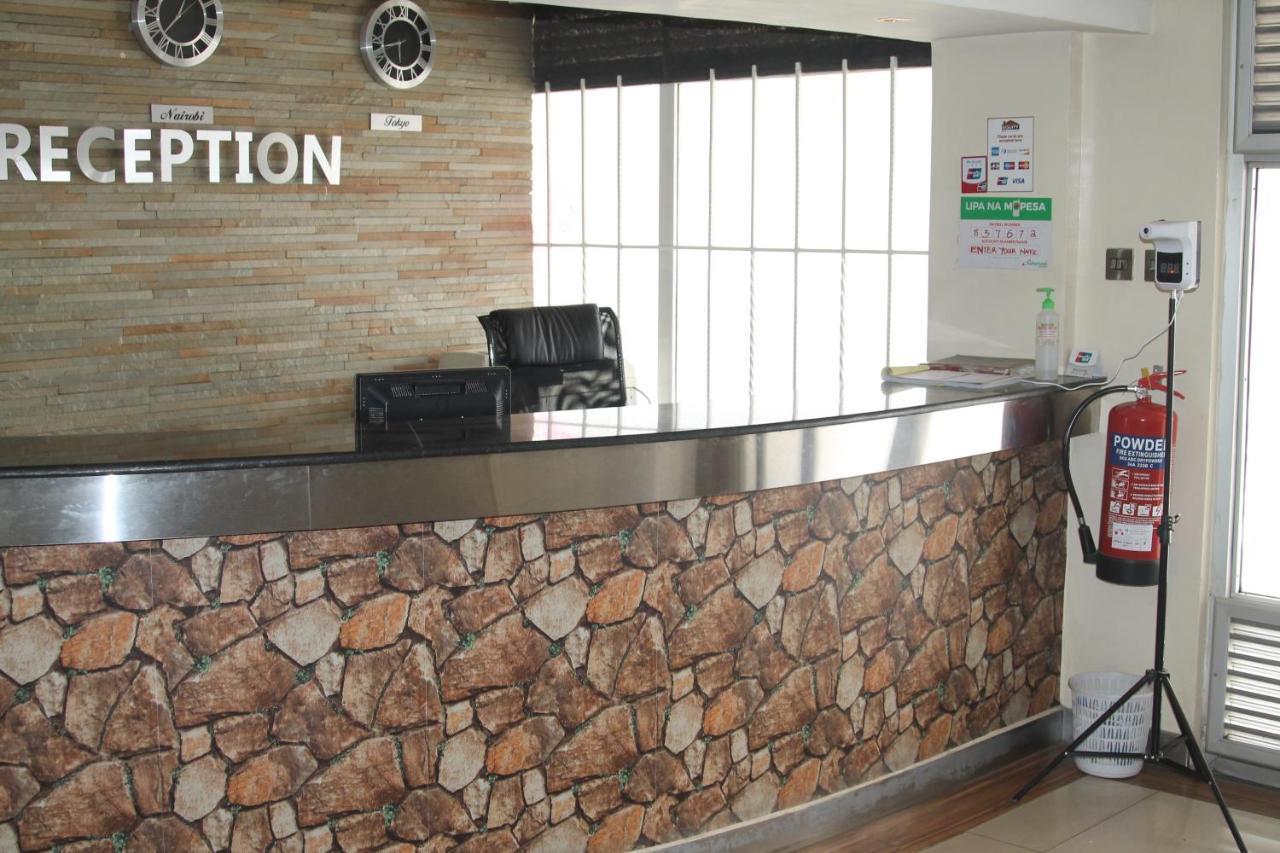 Airport Landing Hotel Nairobi Bagian luar foto