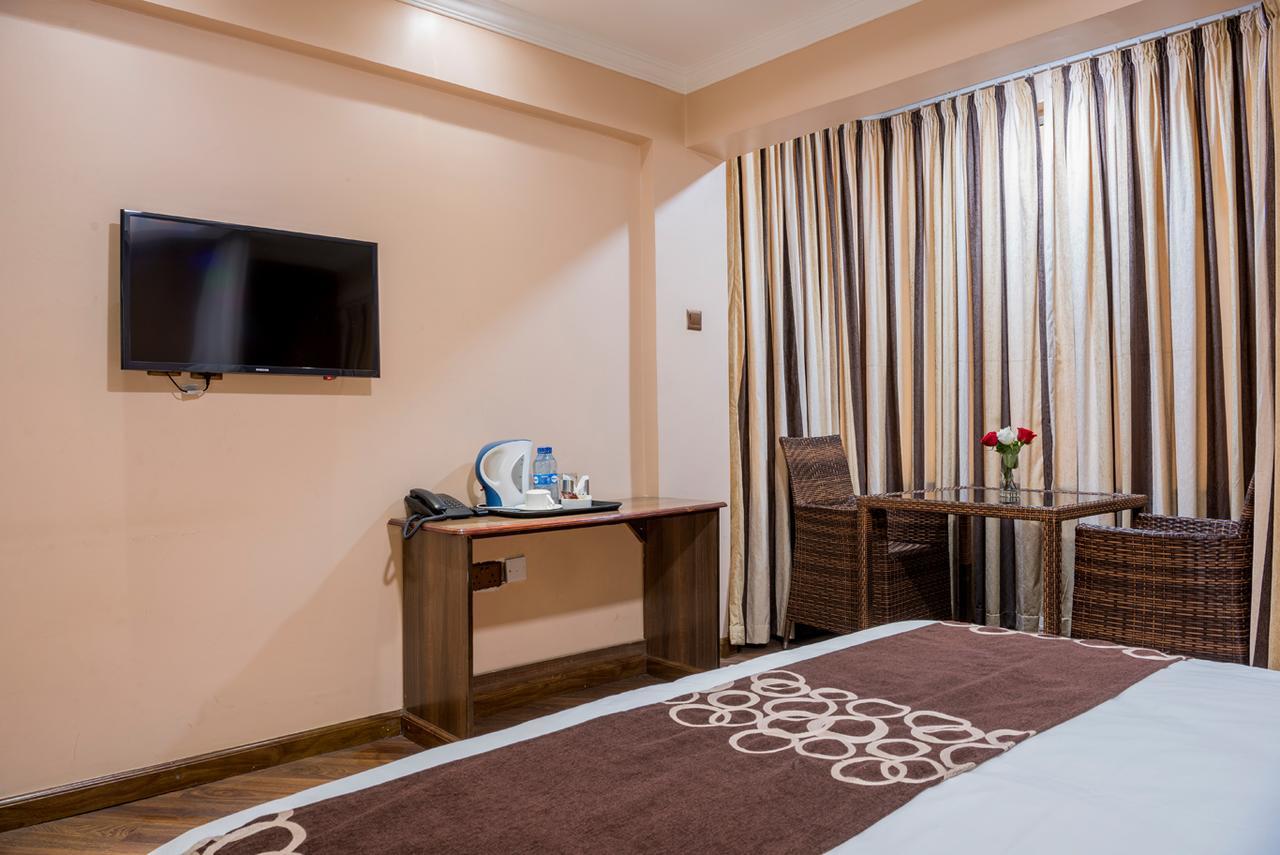 Airport Landing Hotel Nairobi Bagian luar foto