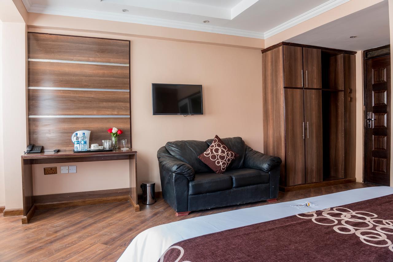 Airport Landing Hotel Nairobi Bagian luar foto