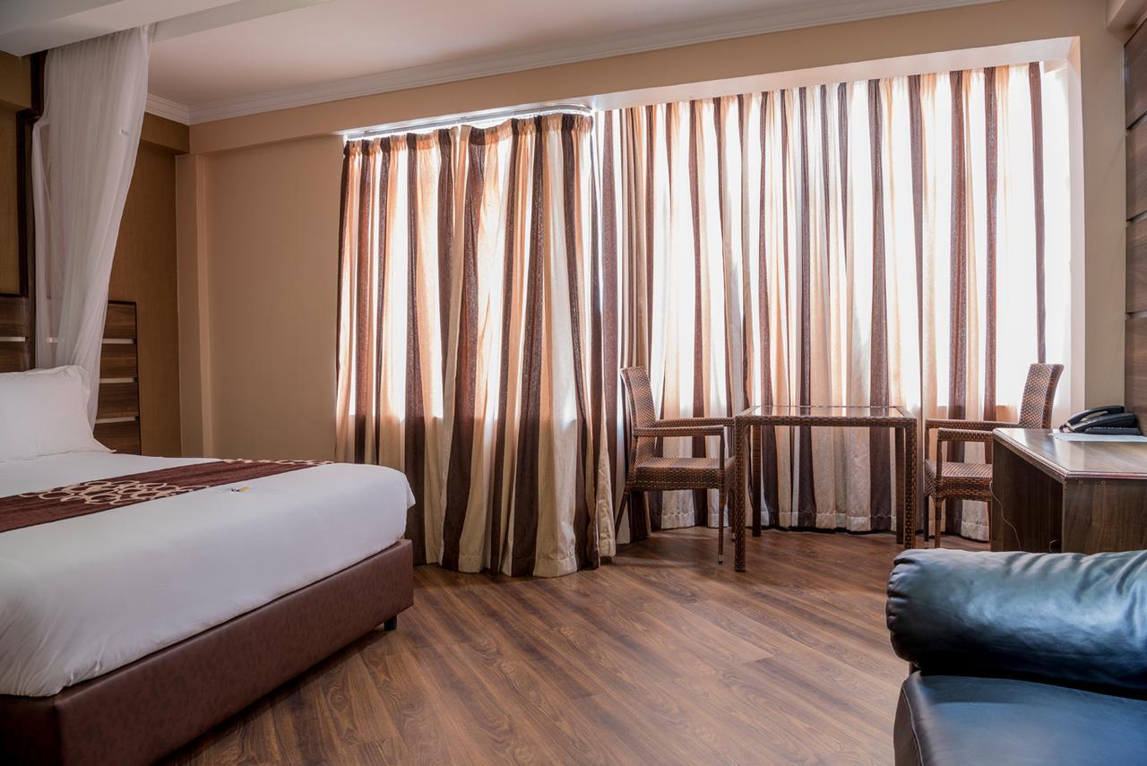 Airport Landing Hotel Nairobi Bagian luar foto