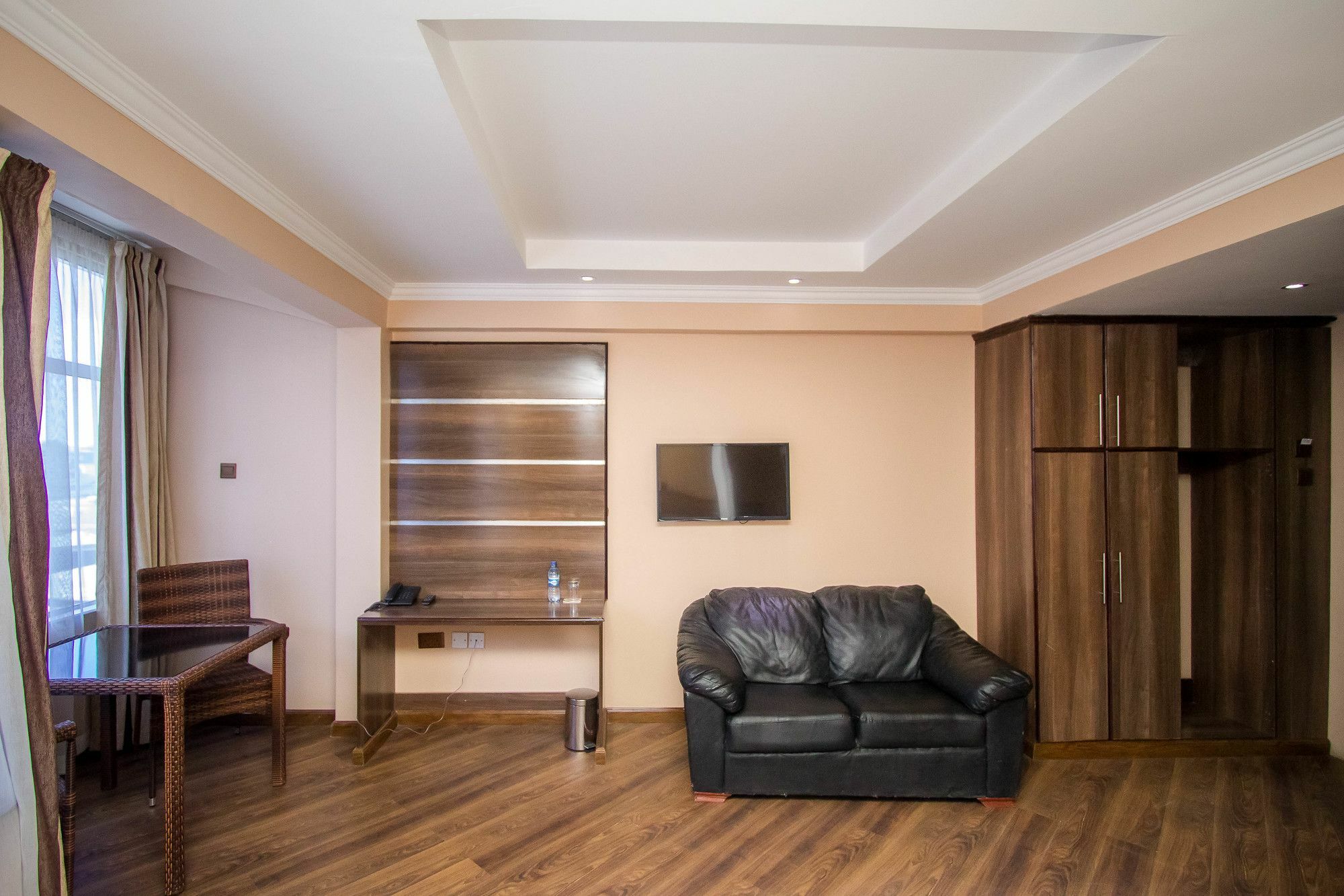 Airport Landing Hotel Nairobi Bagian luar foto